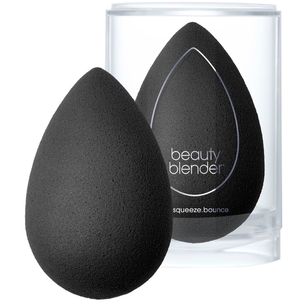 beautyblender Black Cosmetic Makeup Sponge - Teardrop Blender
